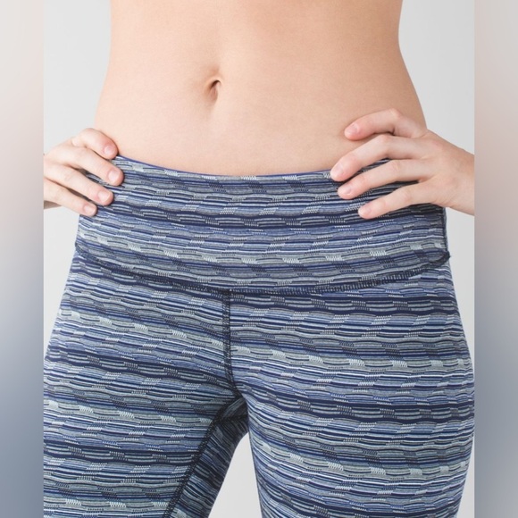 Lululemon Wunder Under Pant III
Space Dye Twist Sapphire Blue Multi - Picture 2 of 5